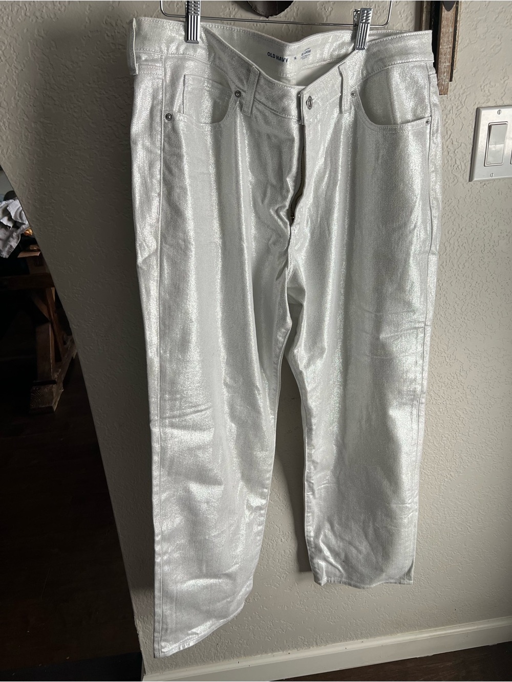 Old Navy Women's Metallic Silver Jeans Loose fit size 16
